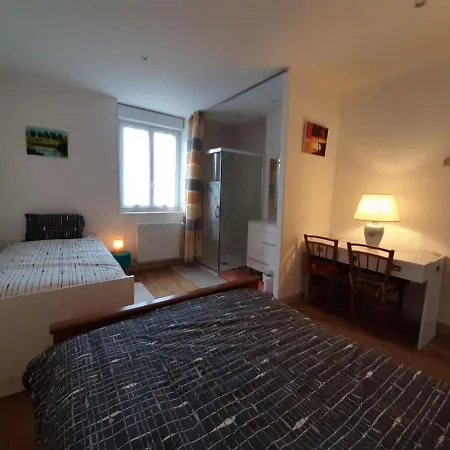 Charles Au Premier アパート